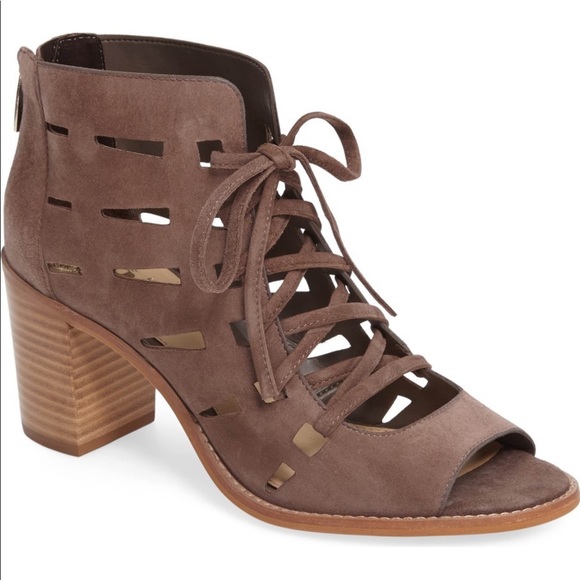 Vince Camuto Shoes - Vince Camuto Tressa Block Heel Shoes